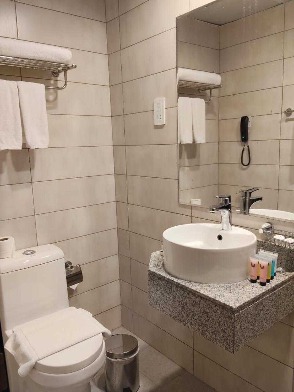 Vogo Grand Hotel Formerly Best Western Plus Hotel Dubai Academic City Rom bilde